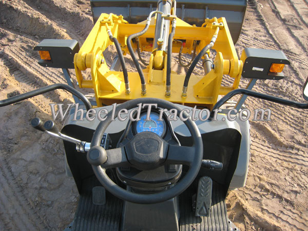 910 Wheel Loader