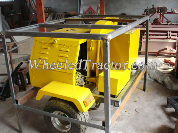 WC-30DH Wood Chipper, Hydraulic Feeding, Adjustable Speed